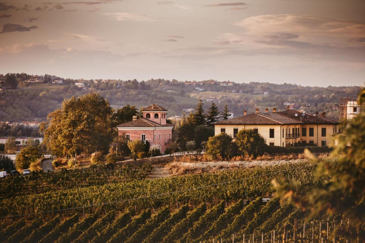 Agriturismo Tenuta La Romana Villa Nizza Monferrato Exterior photo